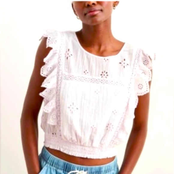 aerie Tops - Aerie Eyelet Hem Ruffle Sleeve Tie Back Size Small